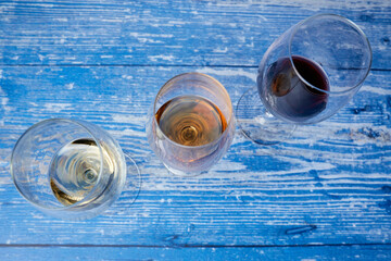 wine glasses with three types of wine - 422640934