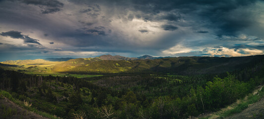 Panorama sunset over the mountains. - 422648913
