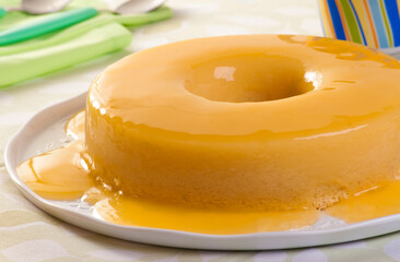 Pudim dec ôco com ovos