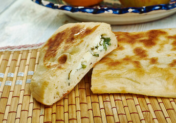 Palestinian Spinach Pies © Fanfo