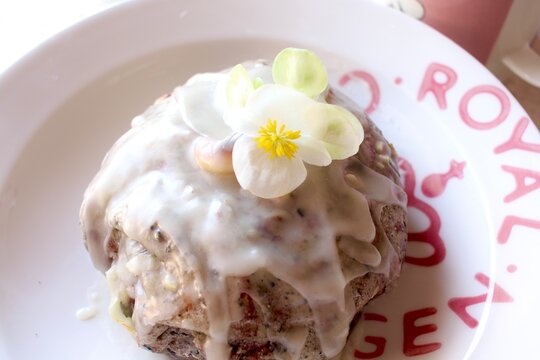 レモンとヘーゼルナッツのケーキ　ウイークエンドシトロン