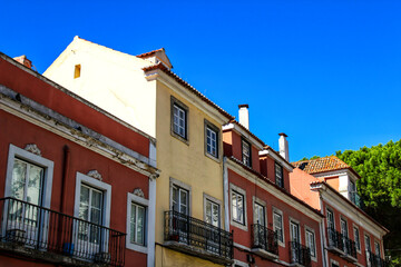 Fototapeta na wymiar Colorful and majestic old houses in Lisbon