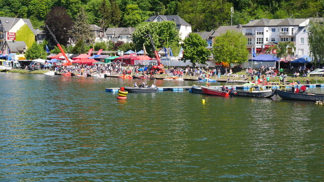 Motorbootrennen in Brodenbach auf der Mosel