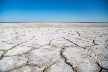 dry sea bottom, global warming, the problem of the Aral Sea