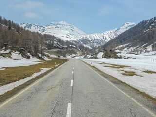 snowy landscape of the Valtellina mountains