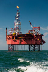 Platforma wiertnicza na Morzu Bałtyckim © LukaszB