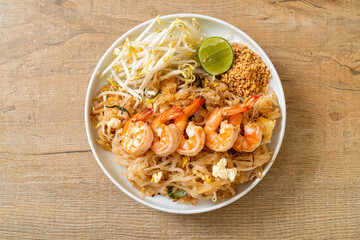 stir-fried noodles with shrimp and sprouts or Pad Thai