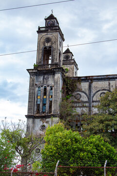 Old and abandoned church in Puriscal, Costa Rica. 