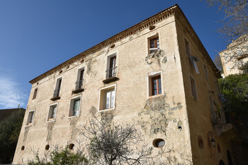 Fototapeta na wymiar Maison de village à Lama, Corse