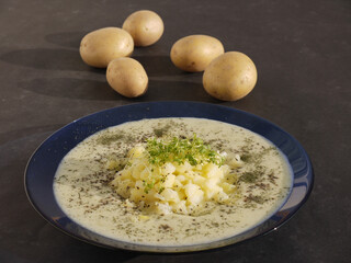 Gemüsesuppe