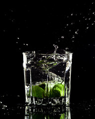 Fototapeta na wymiar splashes of water and lime