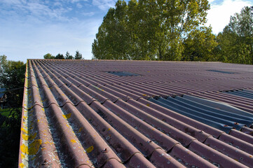 Toiture fibrociment sur vieux batiment agricole