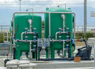 Impianto di filtrazione a sabbia quarzifera e carbone attivo