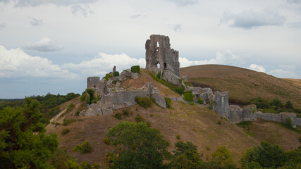 Fototapeta na wymiar Ruins of Corfe Castle