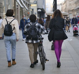 People walking in Milan, Lombardy, Italy - obrazy, fototapety, plakaty