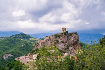 Obraz premium View of Roccascalegna, Chieti, Abruzzo, Italy