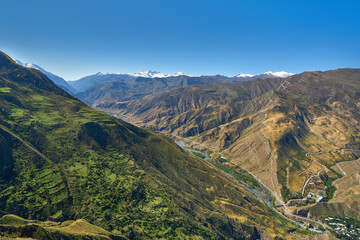 Fototapeta na wymiar Beautiful valley near Goor village in Dagestan