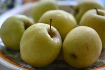 green apples