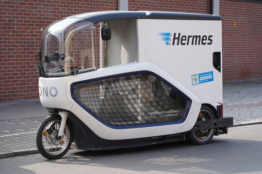 ONO Hermes Pedal Assisted Transporter, e-Cargobike in Berlin am 25.03.2021