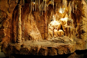 Raj Cave, Undergrounds in Poland, dripstone form  - obrazy, fototapety, plakaty