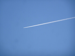 contrails of plane