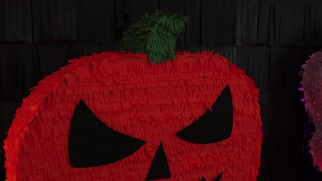 Big pi&ntilde;ata for Halloween and day of the dead (d&iacute;a de muertos). Pumpkin tilt.
