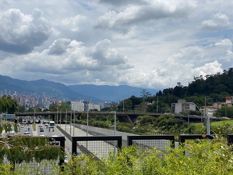 Medellin parques del rio