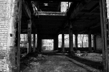 Fototapeta na wymiar dismantling of the old factory