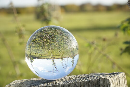 Electricity pylons in the lens ball 