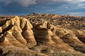 Fototapeta na wymiar Rock and mountain formations in Badlands NP