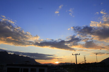atardecer azul
