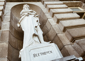 statue of Beethoven 