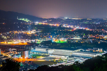 Obraz premium 新鳥栖駅の夜景