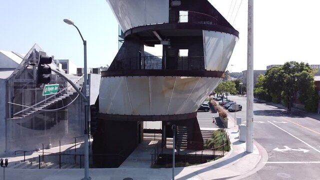 Samitaur Tower in Los Angeles