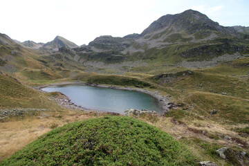 Fototapeta na wymiar Bagnères de Bigorre - Pic du Midi - Le Lac Vert