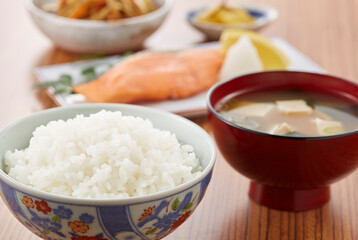 鮭の塩麹焼　和定食
