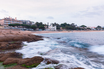 Sant Pol's beach in S'Agaró, a wonderful beach for families with children due to shallow water. Coarse sand and well communicated