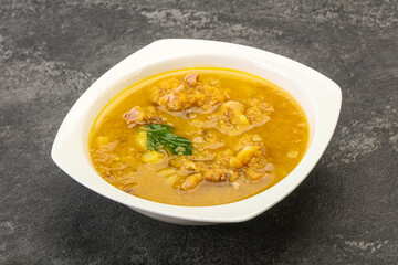 Pea soup with smoked meat