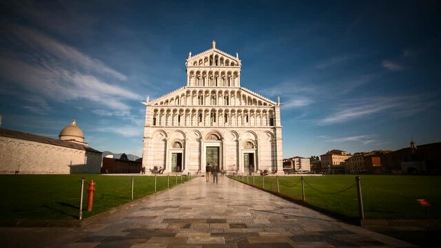 Pisa Cathedral Motion Timelapse