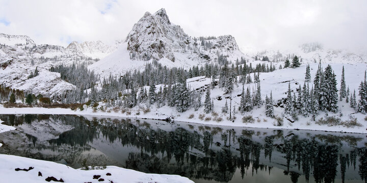 Heavy snowfall on the Sundial and Lake Blanche in the Twin Peaks Wilderness of the Wasatch mountains in northern Utah.     