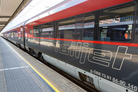 &Ouml;BB RailJet Logo train Innsbruck main railway station Austria &Ouml;sterreichische Bundesbahnen
