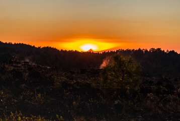 Stunning sunset at El Paricutin, looking towards el Nevado de Colima