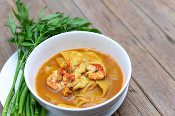 Southern Spicy Yellow Thai Curry (Gaaeng Leuuang)