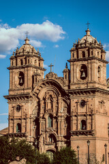 Fototapeta na wymiar The Church of Iglesia de la Compania de Jesus on Plaza de Armas Square in Cusco, Peru, South America