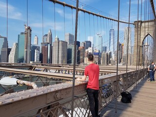 views from the brooklyn bridge to downtown