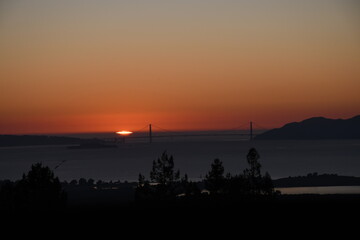 Obraz premium Bridge Golden Gate at San Francisco sunset time landscape
