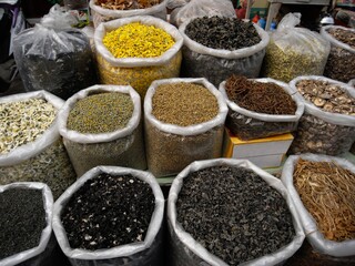 Selling tea on market in China