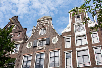 Fototapeta na wymiar Typische Architektur in Amsterdam.