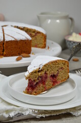 Buchweizentorte mit Preiselbeerfüllung