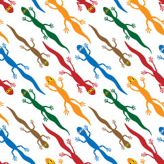 Colorful lizards on a white background. Seamless vector pattern.